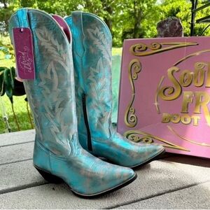 NIB All Leather Boots Southern Fried Chics 
Choose Color Wide Calf Pink